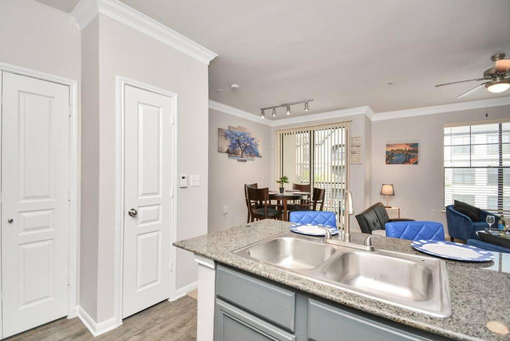 The Royal Suite Houston Exteriör bild